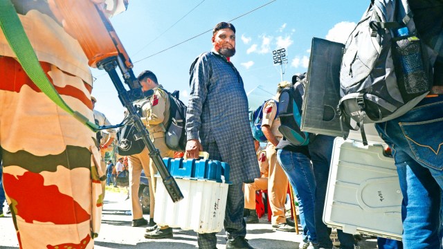 Jammu and Kashmir Assembly Elections 2024, Jammu and Kashmir assembly polls, J&K vote, Srinagar, Indian express news, current affairs