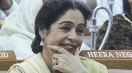 Kirron Kher, chandigarh metro, Former MP opposes Metro, manish tewari, congestion tax, traffic congestion, advisory council, tricity, Indian express news