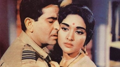 Raj Kapoor and Vyjayanthimala starred together in Sangam and Nazrana
