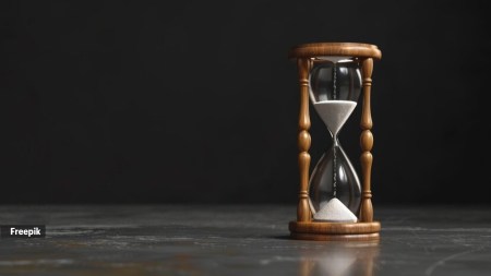 Can lifestyle changes and certain practices help us feel like we’re experiencing time more slowly and richly?