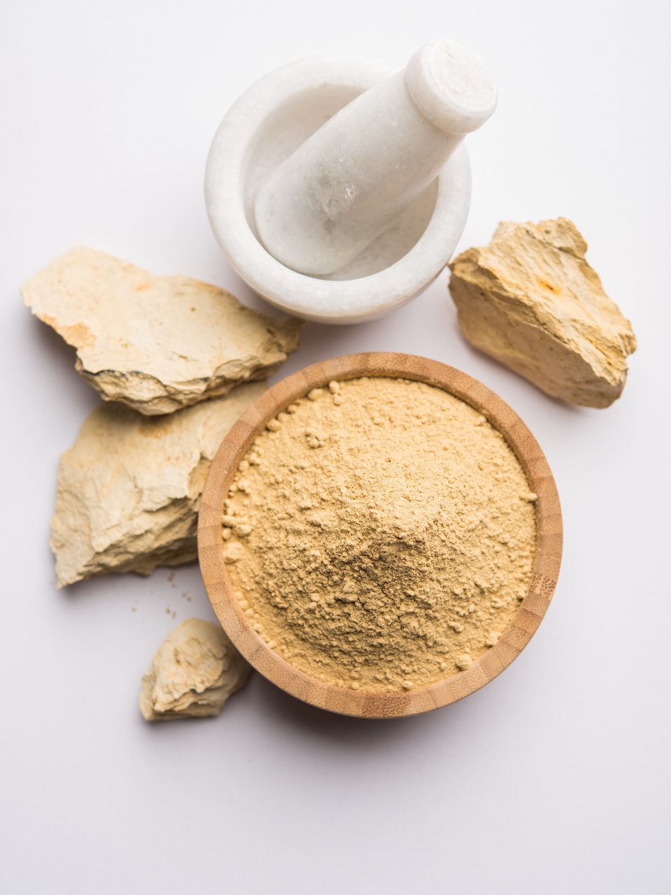 Benefits and Risks of applying Multani Mitti