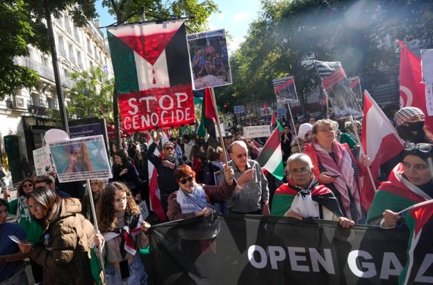In pics | Thousands rally worldwide for Gaza as war nears first ...