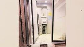 Gujarat atm theft, ATM cash looted, sbi, ATM machine, gas cutter use, professional gang, Indian express news