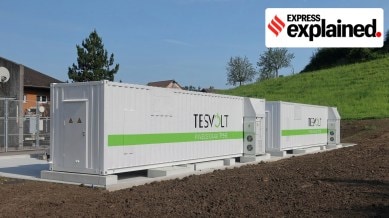 A large battery storage power station with a capacity of 6.24 MWh and an output of 5 megawatts in Eastern Switzerland. (Wikimedia Commons)