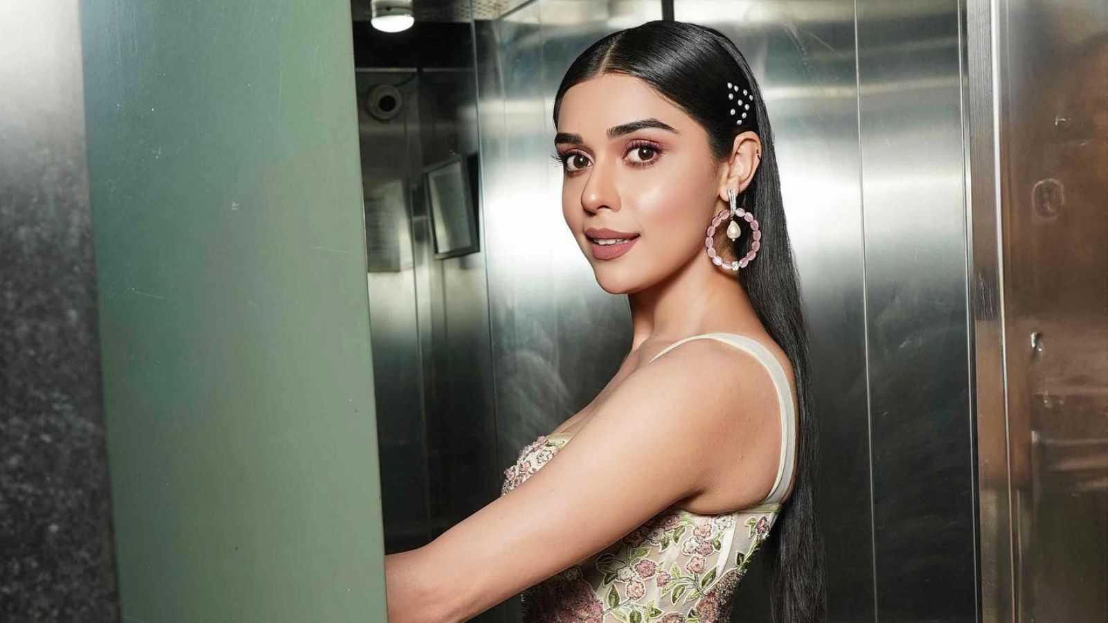 Eisha Singh (Big Boss 18 Contestant): 10 Key Things You Must Know