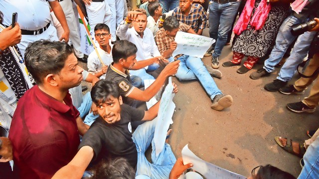 Calcutta University, Calcutta University Protests, C V Ananda Bose, University of Calcutta, Kolkata news, WEst Bengal news, Indian express, existent   affairs