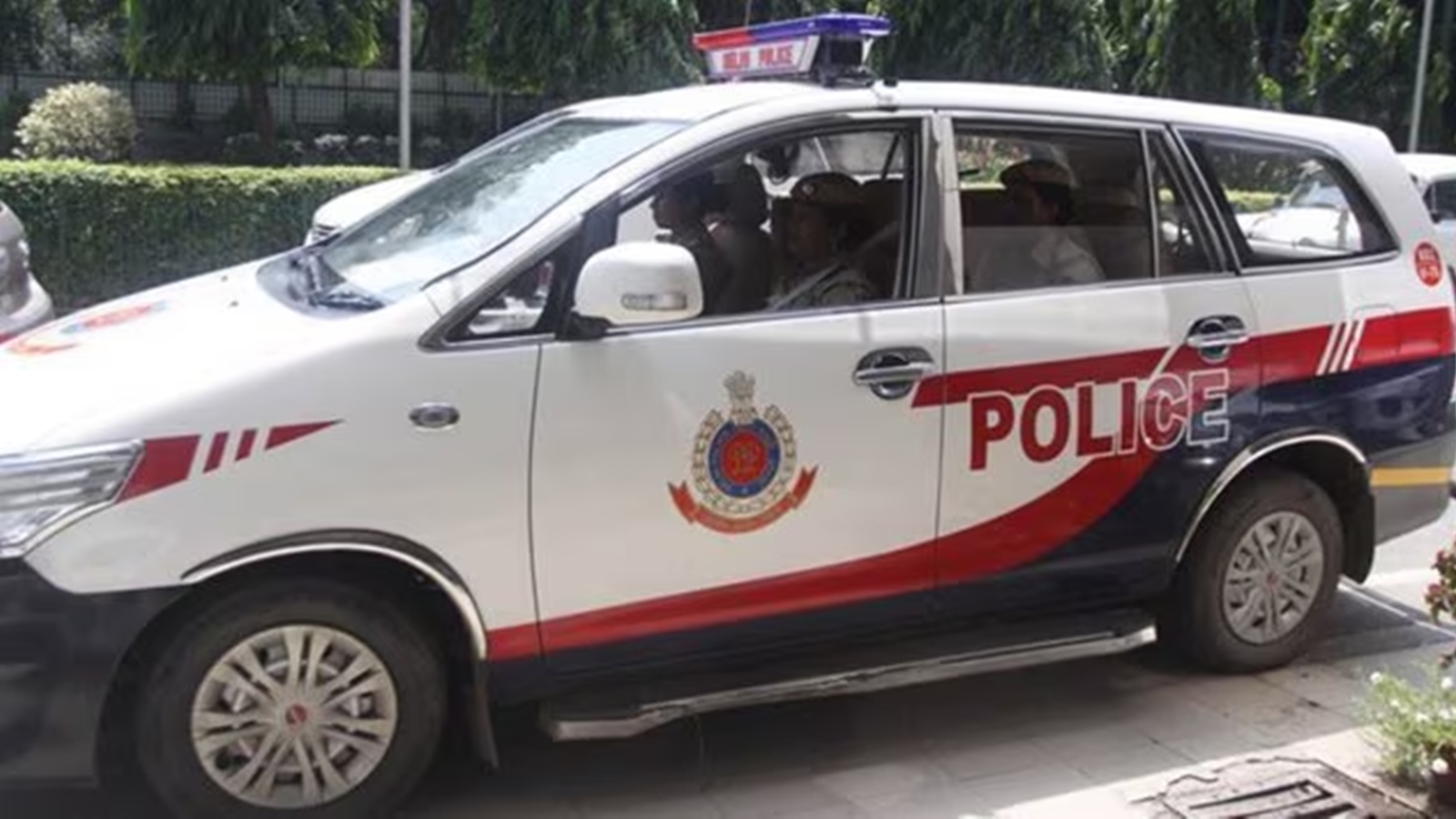 Five held for theft of Rs 2 crore from retd scientist’s house, son’s former employee among them: Police
