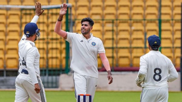 Harshit Rana bowling during Ranji Trophy