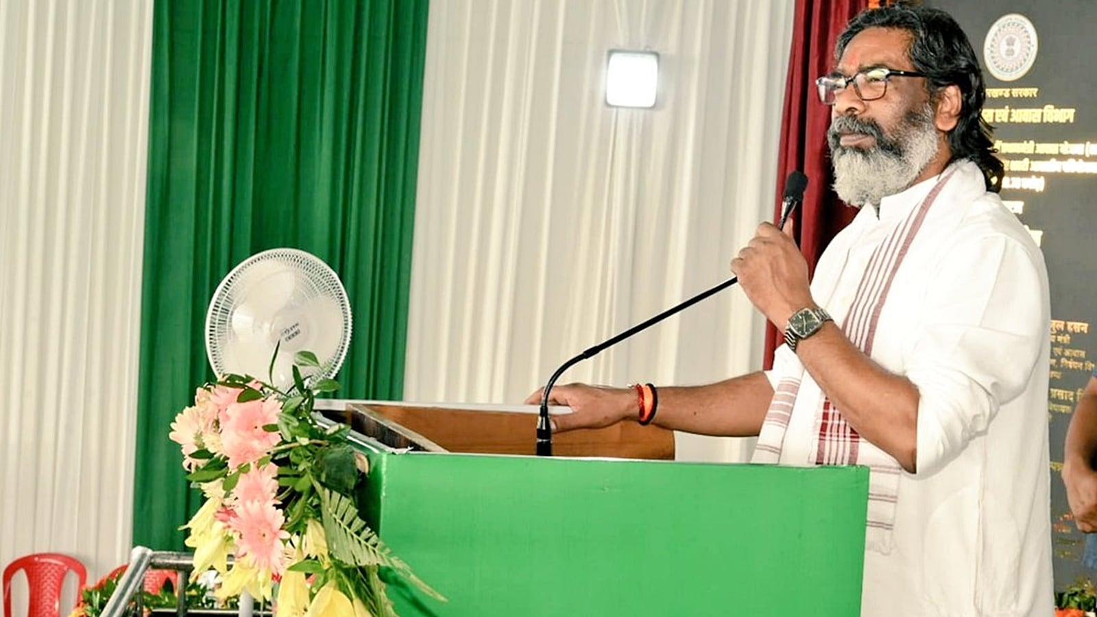 In Jharkhand battle of sops, BJP’s offer of 2,100 to women is met with a JMM counter: Rs 2,500 | India News In Jharkhand battle of sops, BJP’s offer of 2,100 to women is met with a JMM counter: Rs 2,500 | India News