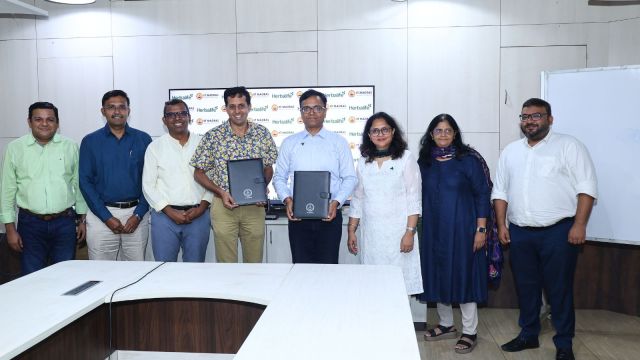 IIT Madras, Herbalife articulation  hands to connection    1,000 scholarships for Data Science and Applications students