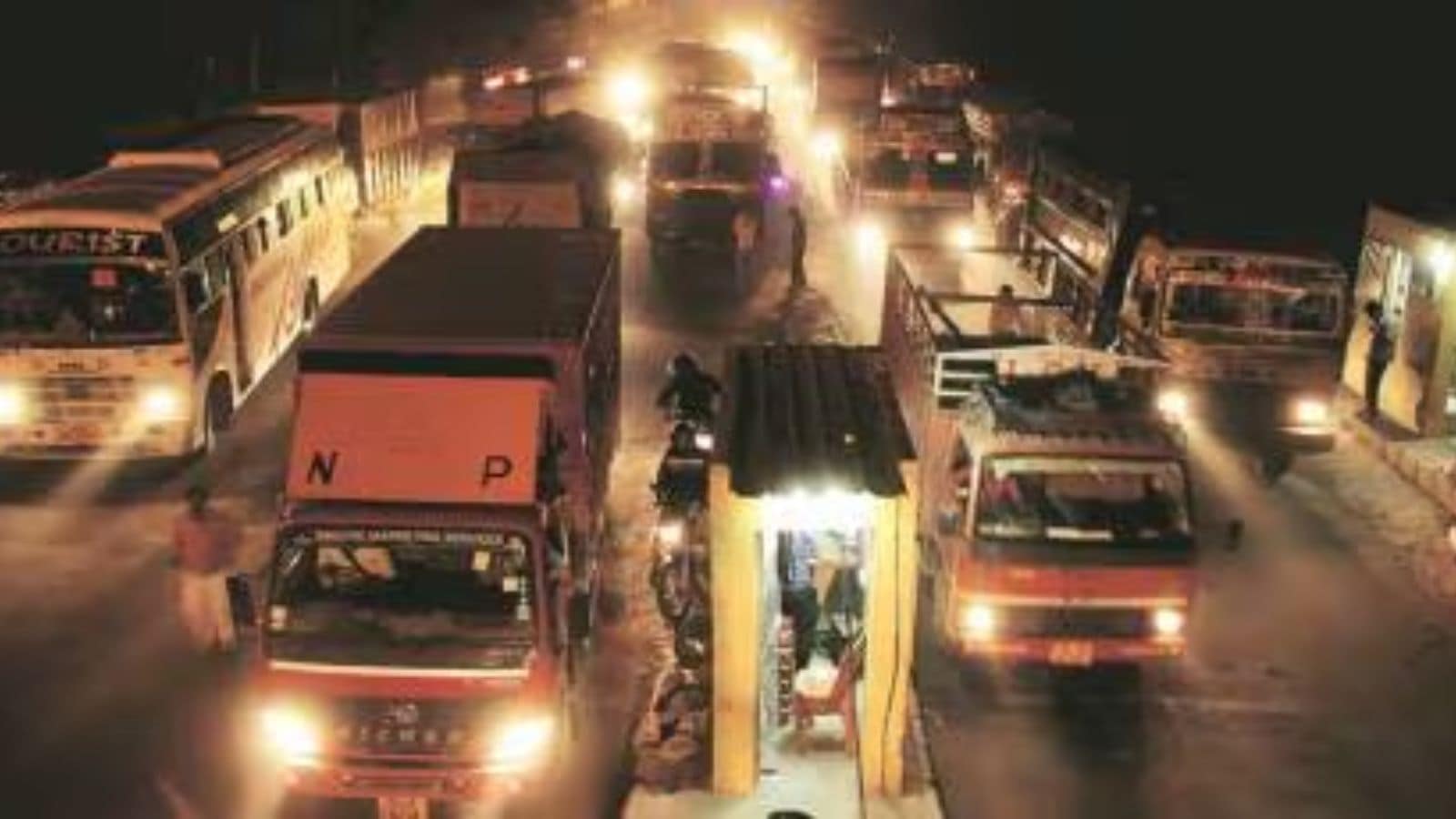 Mizoram commercial vehicle owners to go on indefinite strike from Oct 23 over fuel price hike