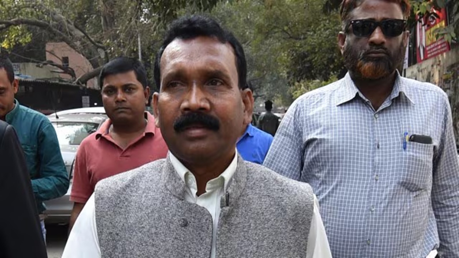 SC asks ED to move HC for vacating stay on trial against Madhu Koda in money laundering case