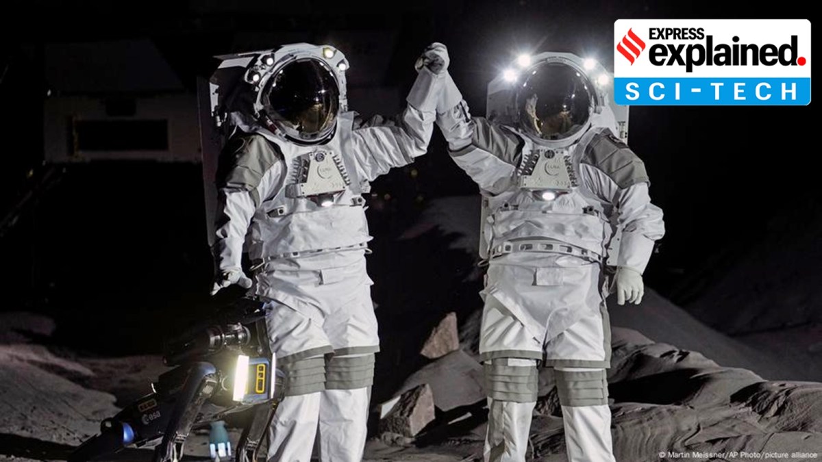 Thomas Pesquet and Matthias Maurer saluted the crowd during the first demonstration of the LUNA Analog Facility