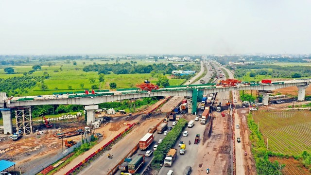 Mumbai-Ahmedabad slug  train, Ahmedabad slug  train, slug  train, Gujarat slug  train, Ahmedabad news, Gujarat news, India news, Indian express, existent   affairs