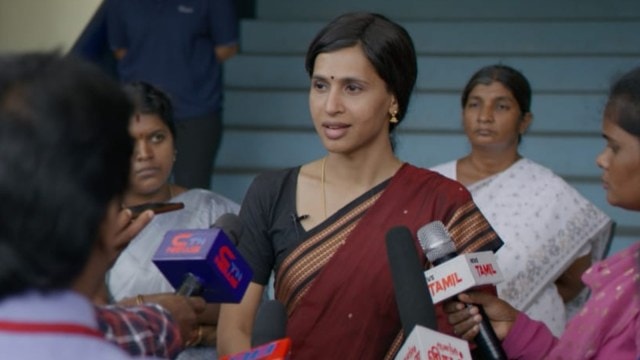Neela Nira Sooriyan Movie Review