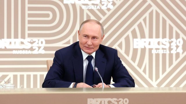 Russian President Vladimir Putin connected  North Korea troops