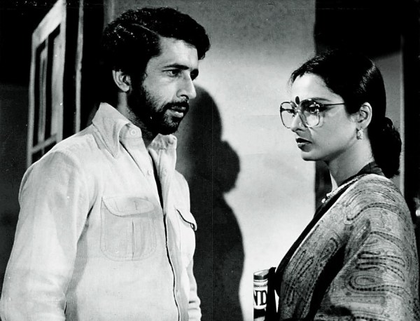 Rekha- Naseeruddin Shah- Ijaazat