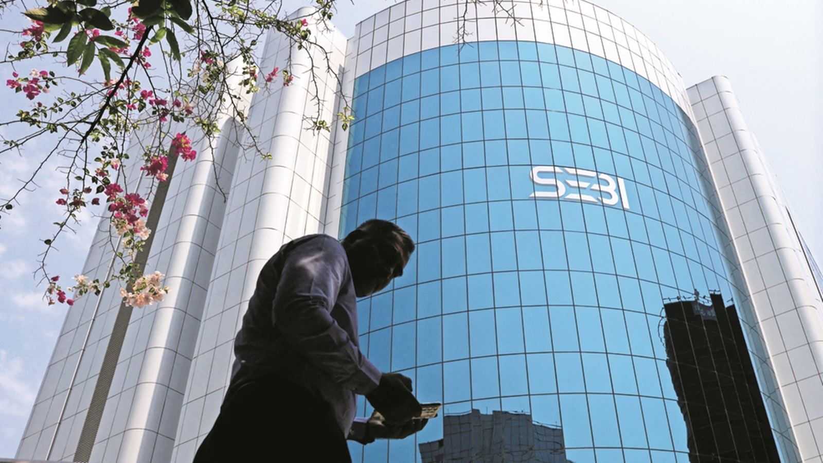 SEBI introduces new asset class; liberalises MF Lite framework