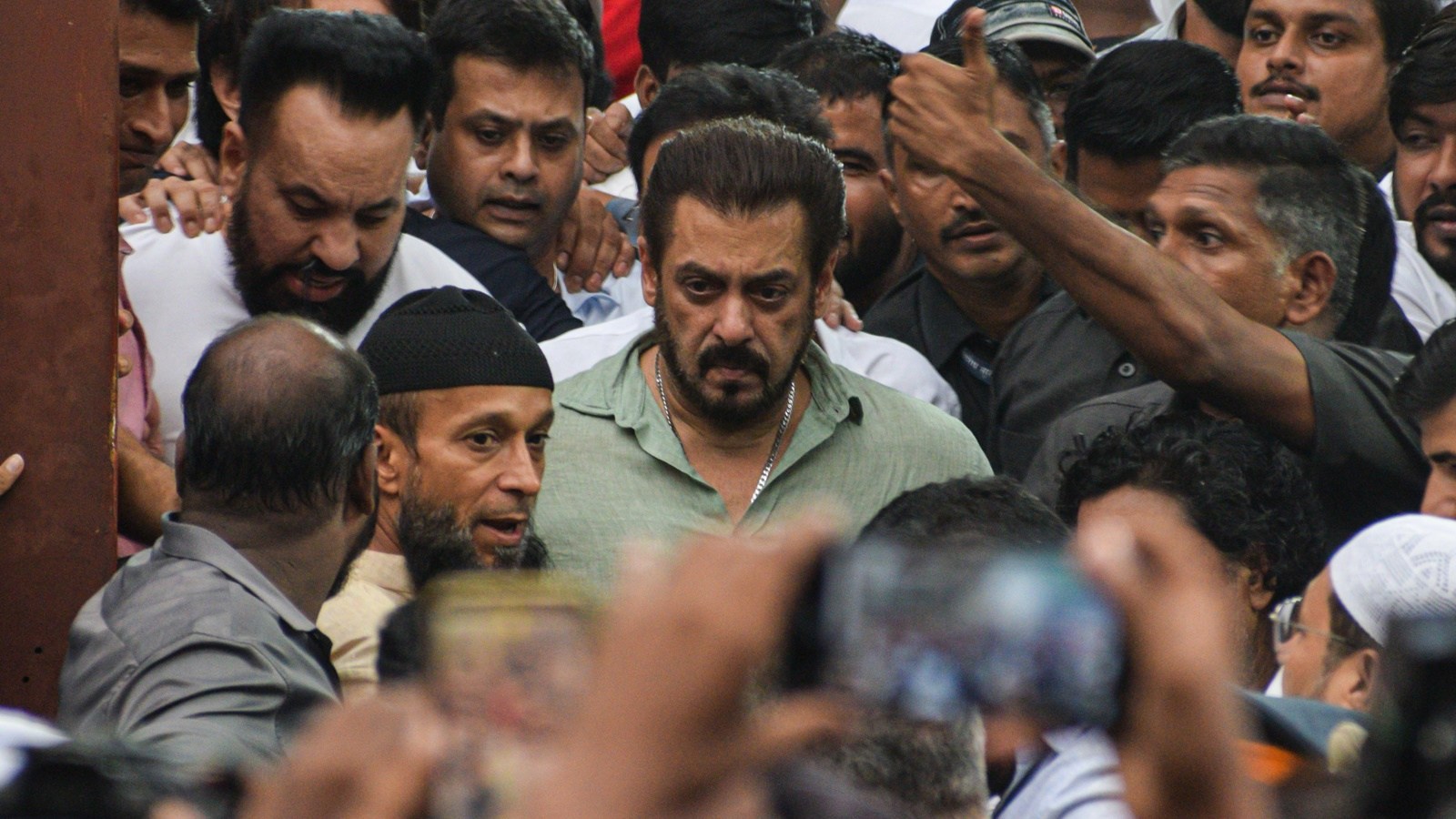 Salman Khan gets death threat again with demand for Rs 2 crore | Mumbai ...