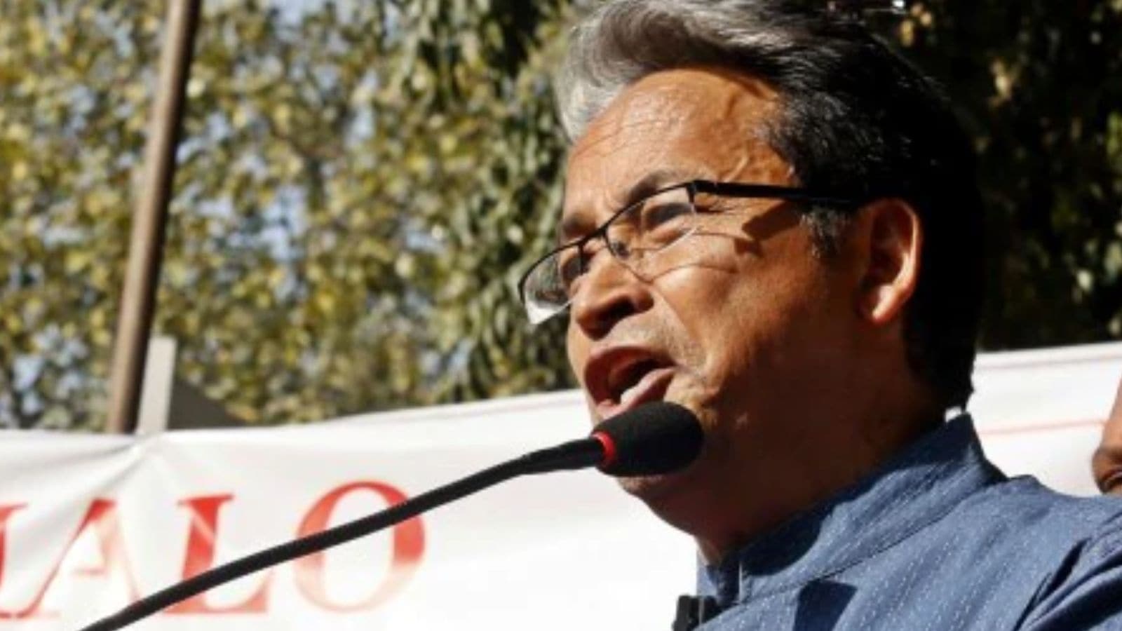 The Delhi Police detained the protesters for allegedly violating prohibitory orders passed a few hours before the contingent reached Delhi’s border on Monday. Members of Leh Apex Body, which organised the protest, claimed that the police were about to release some detainees on Tuesday but then did not proceed with the release.