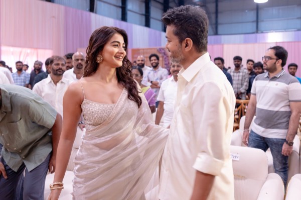 Vijay with Pooja Hegde.