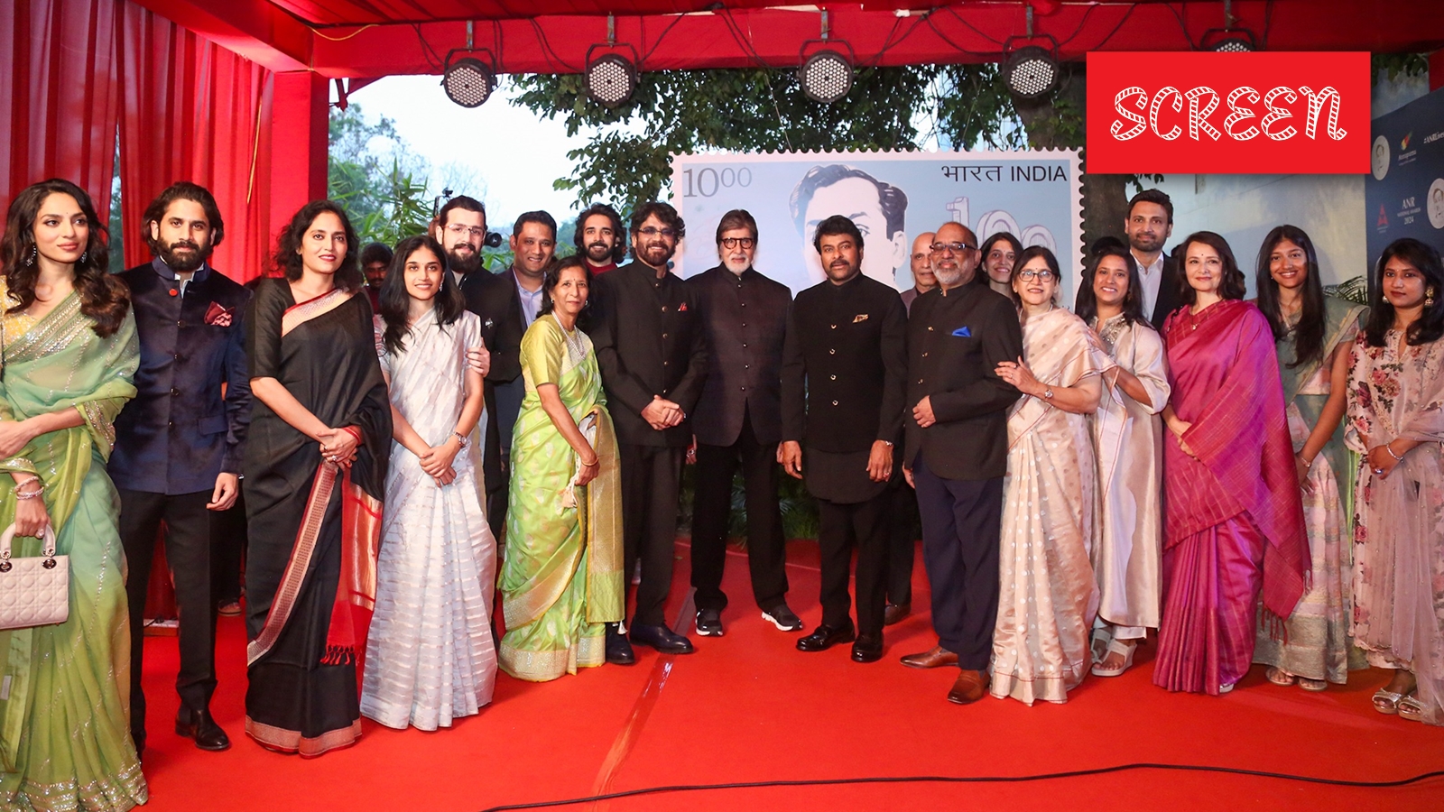 Amitabh Bachchan Touches Feet Of Chiranjeevi’s Mother At ANR Award ...