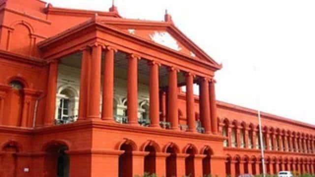 Five syndicate members person  objected to the precocious   court’s bid   directing the assignment  of Dr H Krishnaram and urged the assemblage   to entreaty  against the single-bench decision. Krishnaram is simply a syndicate subordinate   of Bengaluru City University.