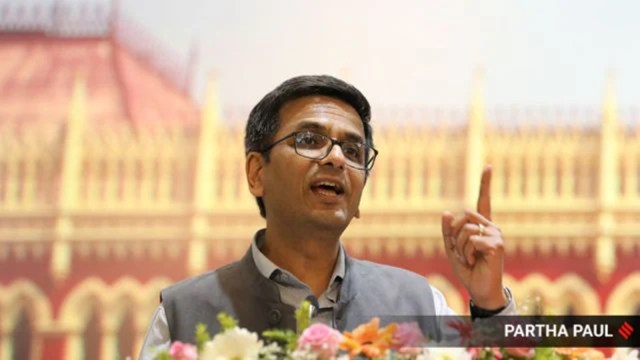 cji chandrachud, CJI D Y Chandrachud, judicial independence, courts scrutiny, legal profession, bombay high court, e-courts, BBA felicitation function, Bombay Bar Association, Advocates Association of Western India, Bombay Incorporated Law Society, central court room of the High Court building, South Mumbai, Indian express news