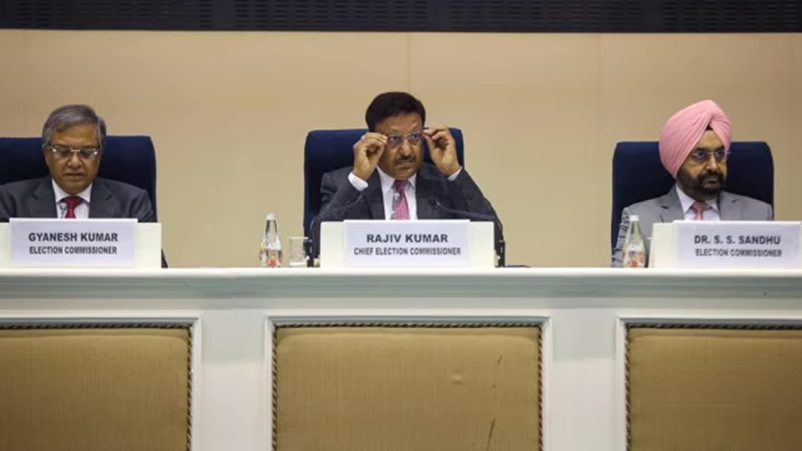 Chief Election Commissioner Rajiv Kumar said the poll panel would hold a special drive to increase turnout in urban turnout. (Video screengrab) maharashtra jharkhand