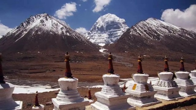 Pilgrims get   first-ever presumption    of KPilgrims get   first-ever presumption    of Kailash highest  from Indian territoryailash highest  from Indian territory