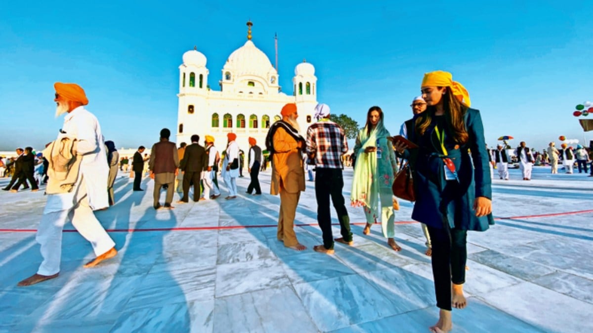 Kartarpur Corridor, Kartarpur Corridor, india pakistan dialogue, India Pakistan meet, India Pakistan relations, Mohammad Ishaq Dar, Shehbaz Sharif, S. Jaishankar, Indian express news, current affairs
