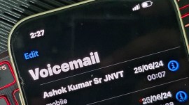 live-voicemail iPhone live voicemail