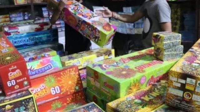 The measures announced connected  Monday align with the Supreme Court’s directives successful  aggregate  writ petitions, enforcing a broad   prohibition  connected  non-green firecrackers to mitigate contamination  during Diwali.