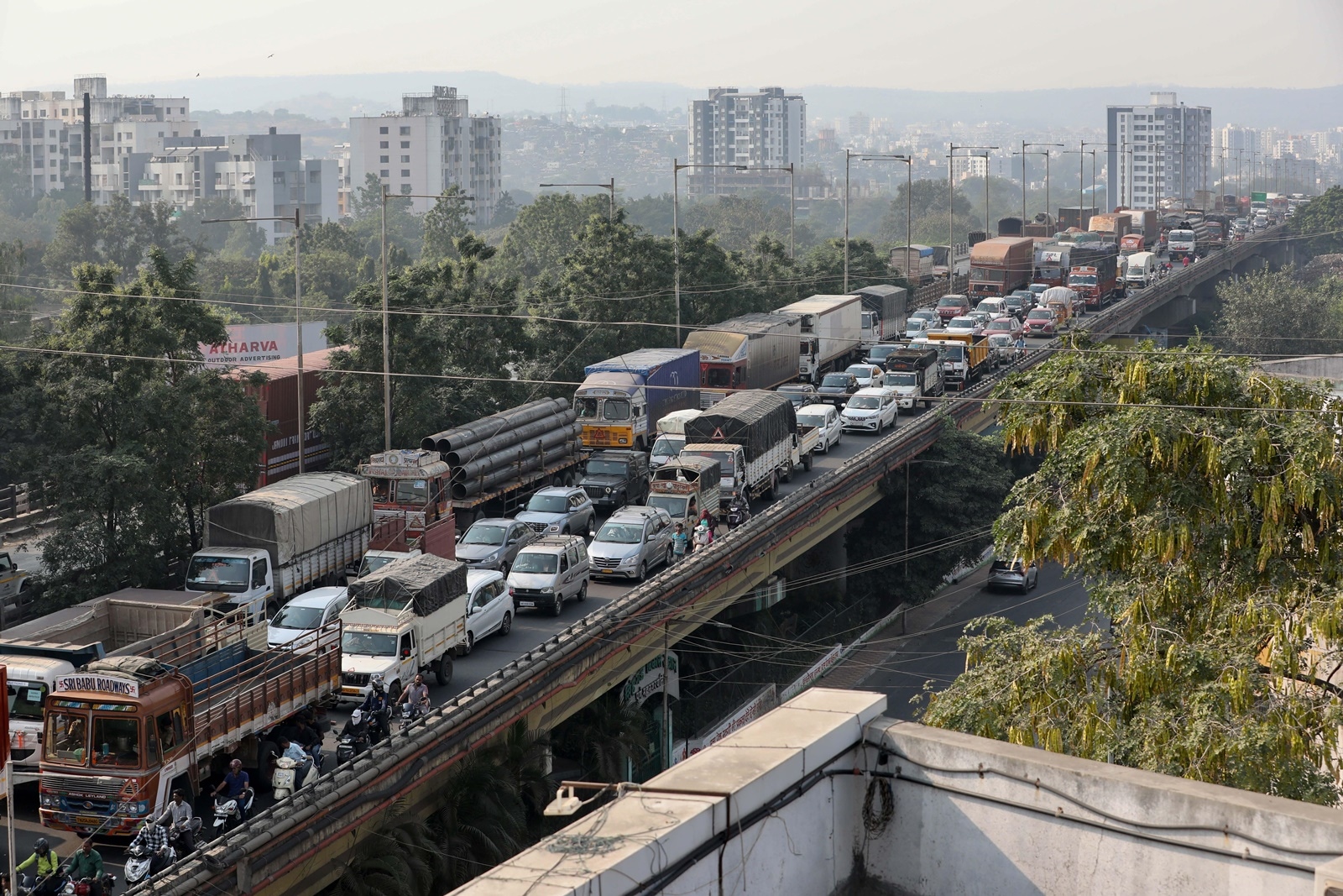 Delhi, Kolkata, and other cities record ‘moderate’ pollution; Pune and