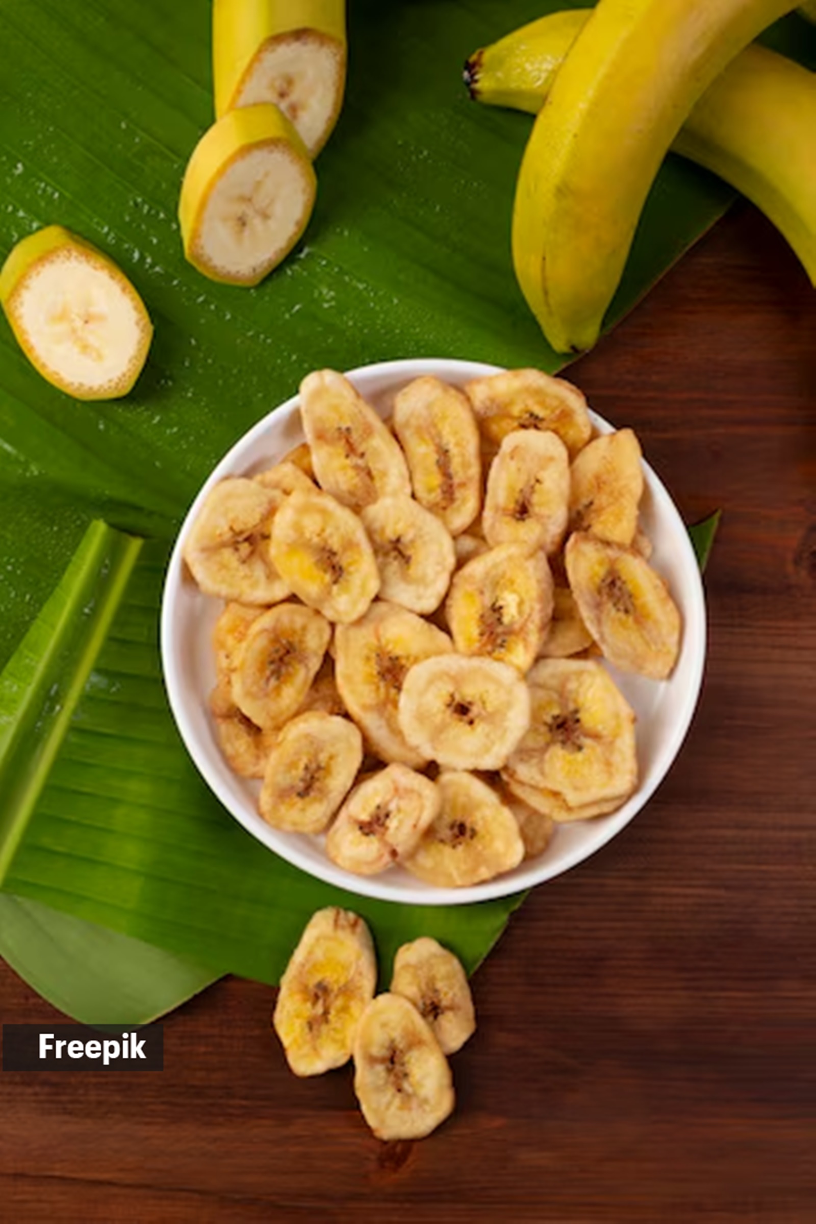 Raw bananas are considered bully  probiotics.