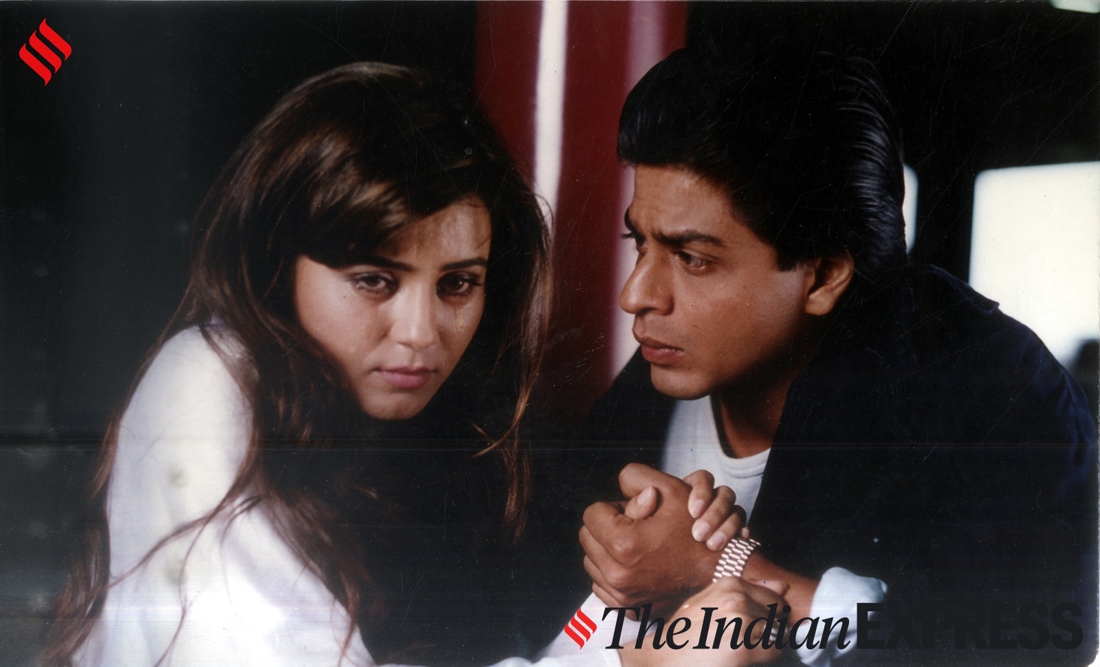 Shah Rukh Khan, Mahima Chaudhry, Pardes, Shah Rukh Khan movies, shahrukh khan mahima Chaudhary, Mahima Chaudhry movies, Mahima Chaudhry first movie, Mahima Chaudhry pardes, mahima chaudhry shahrukh khan movie, pardes movie, pardes 1997, pardes songs, pardes movie cast, Bollywood, Bollywood movies