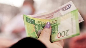 As Russia seeks to expand trade in rupee-rouble, RBI & SEBI remain wary