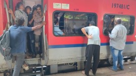 Stampede, Bandra Terminus, ease crowding, Maharashtra, western railway, unreserved ticket passengers, crowd management, safety, train arrival, diwali, chhath festivals, Indian exprerss news