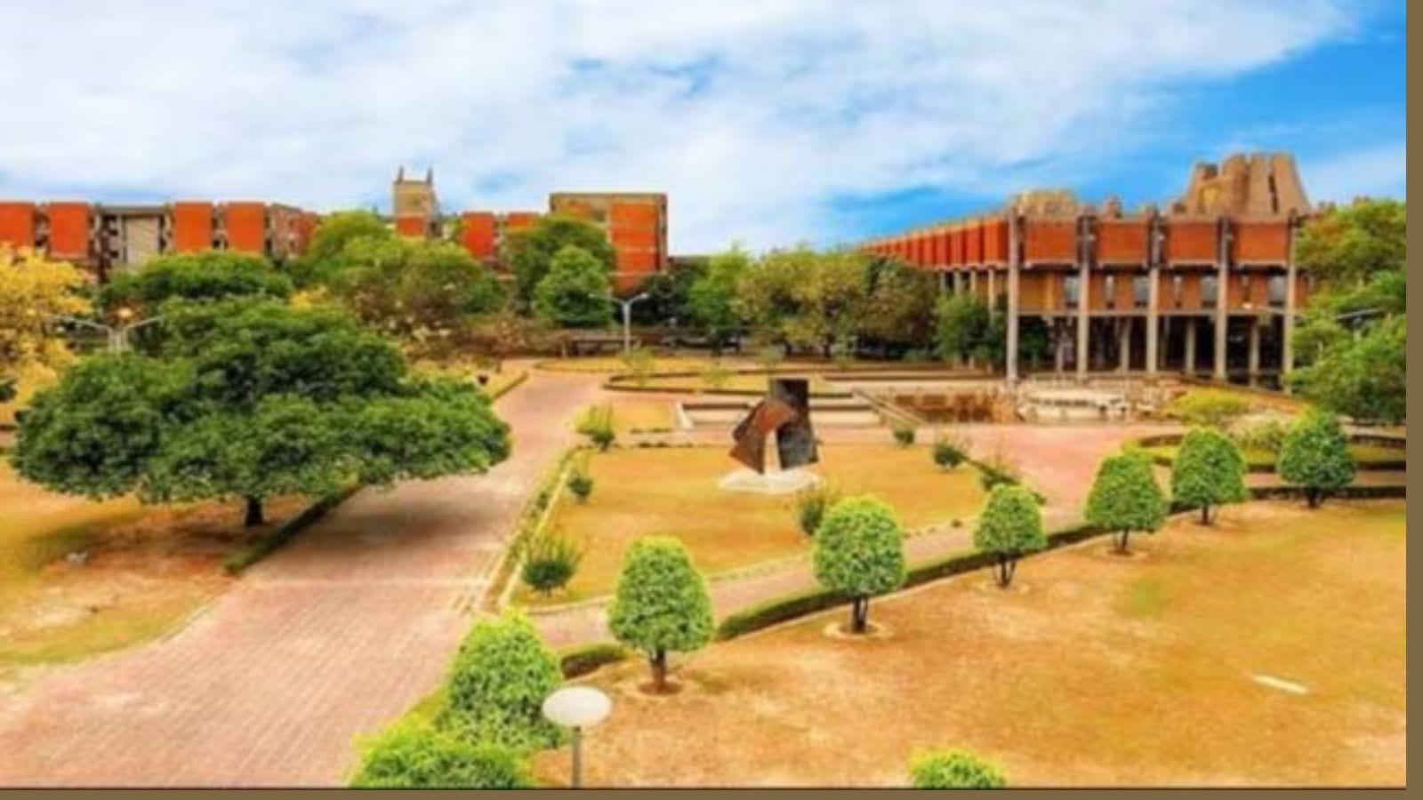 IIT-Kanpur, eduXLL introduce programme on ESG and Business Sustainability 