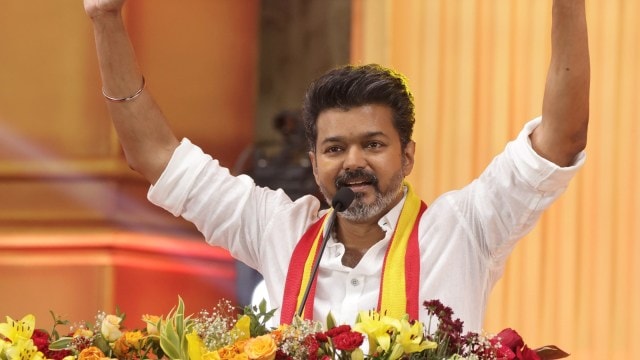 Actor and laminitis  of Tamilaga Vetri Kazhagam Vijay addresses his party's archetypal  governmental  conference, astatine  Vikravandi successful  Villupuram district. (PTI)