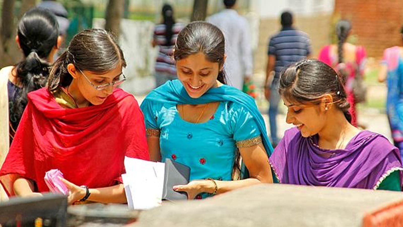 Indian workforce needs 145 million more women to hit $30 trillion ...