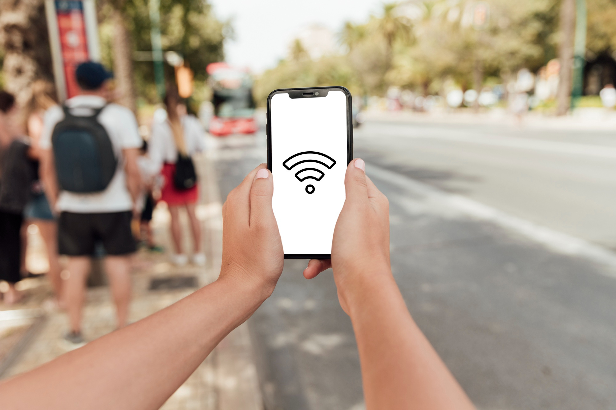 Public Wi-Fi, or open Wi-Fi, is a wireless network in public places that allows people to access the internet for free. (Image: FreePik)