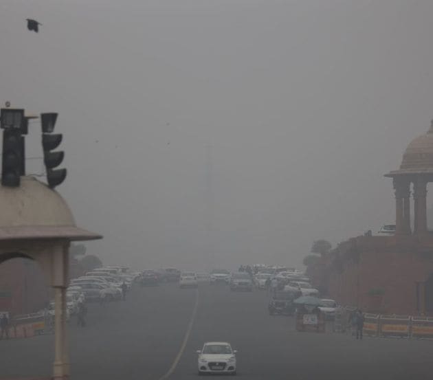 IMD scientist R.K. Jenamani explained that the fog conditions in Delhi have intensified, with smog lingering longer throughout the day, potentially blocking sunlight and causing a drop in maximum temperatures.