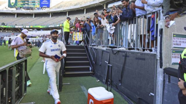 Michael Atherton connected  Jasprit Bumrah