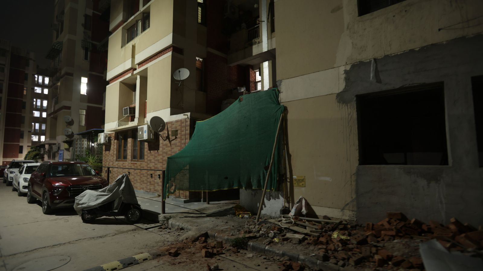 Delhi: In blame game between two authorities over civic amenities, residents of DDA flats suffer | Delhi News
