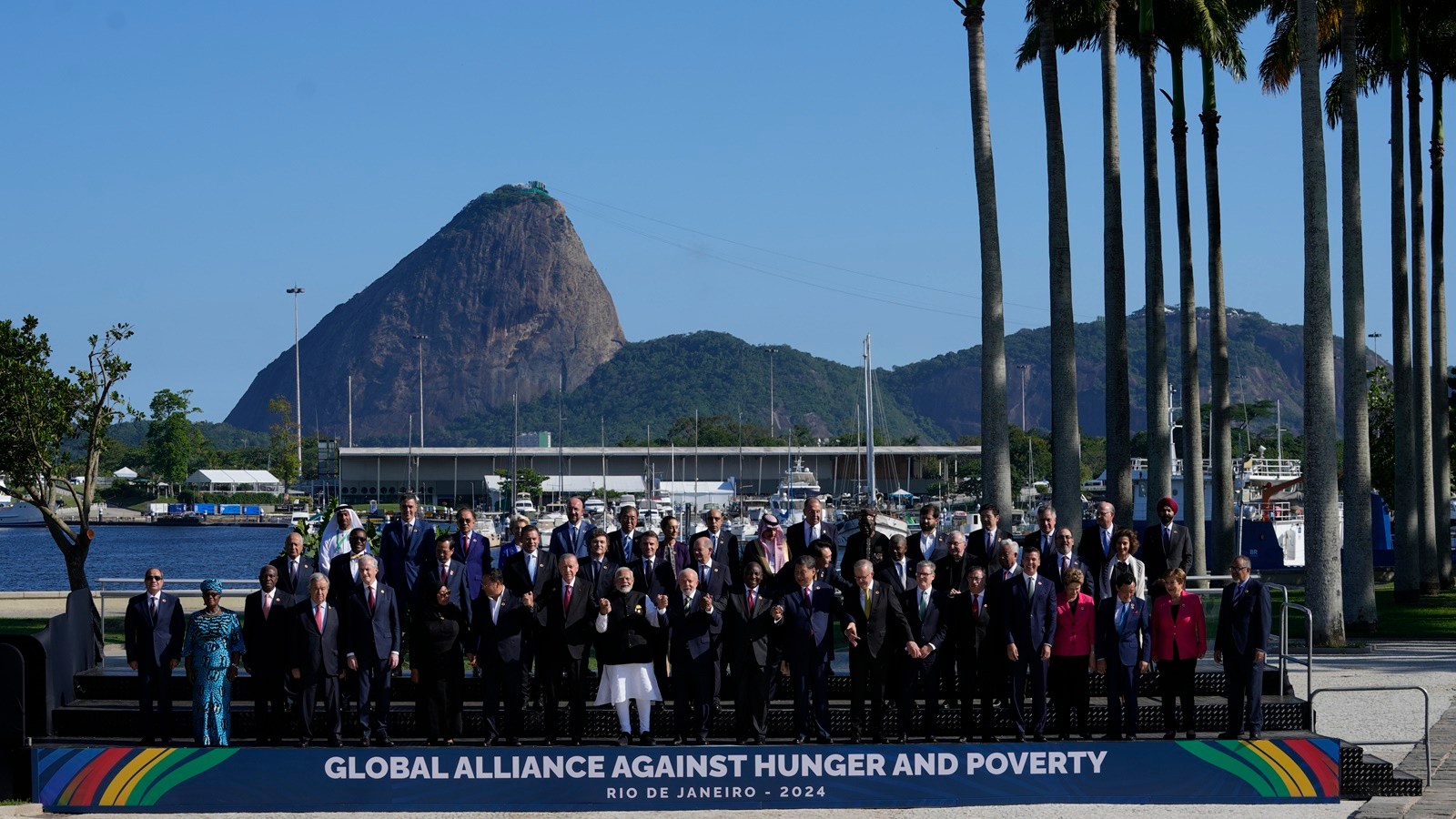 Biden, Trudeau, Meloni miss traditional photo with world leaders at G20 ...