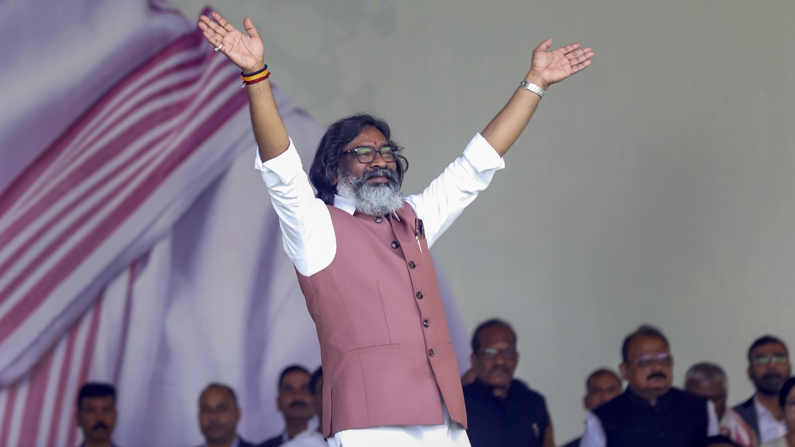 Soren begins 4th innings as CM, hikes Maiya Samman assistance to `2,500