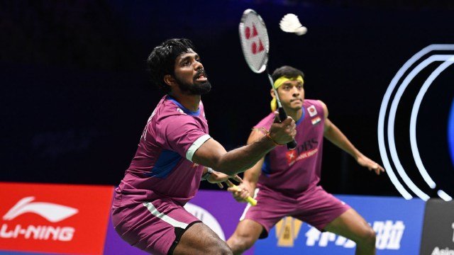 Satwik-Chirag lost to Seo Seung Jae- Jin Yong 21-18 14-21 21-16 in a 74-minute thriller on Saturday. (BWF/ Badminton Photo)