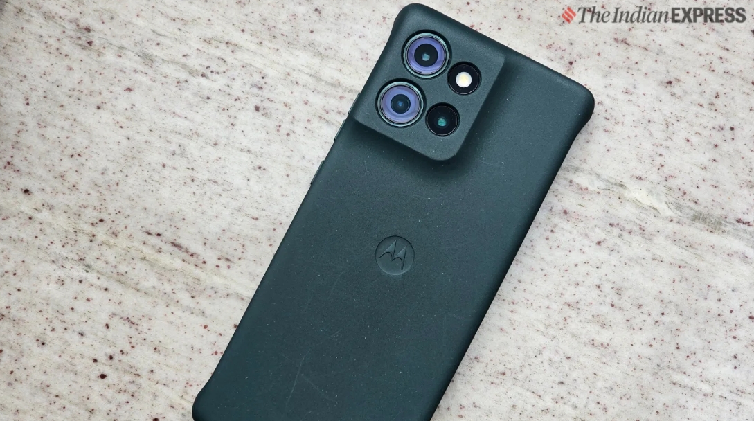Motorola Edge 50 has a premium looking faux leather back.