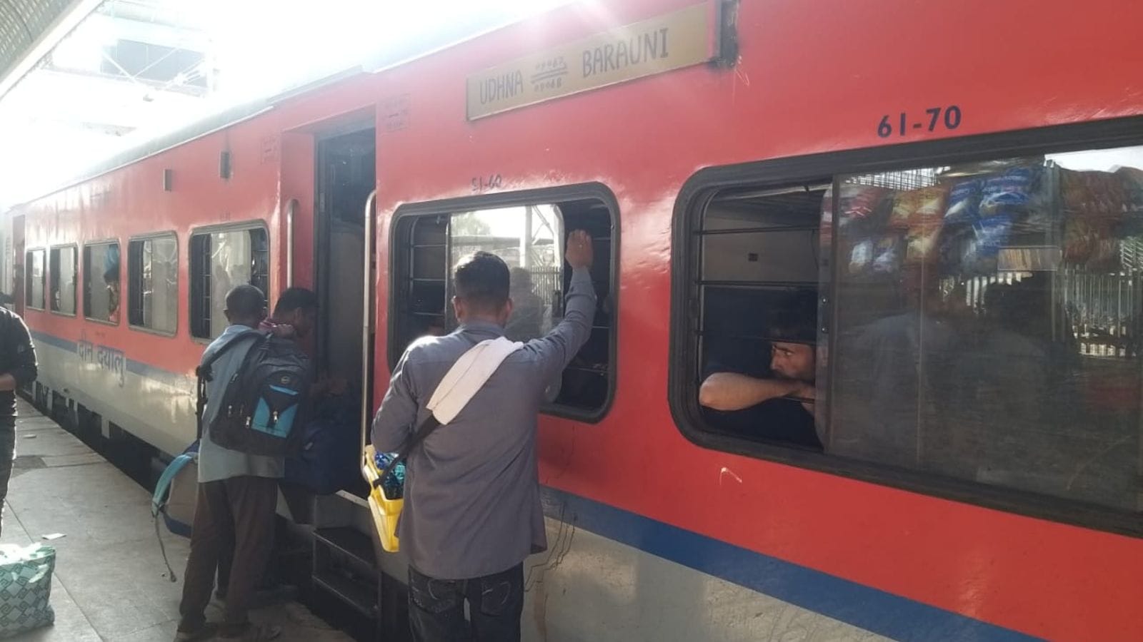 New ICF-manufactured AC rake arrives in Mumbai, number of local train ...